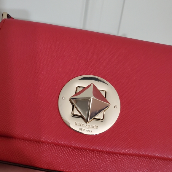 EUC Kate Spade Red Crossbody Saffiano Leather - Picture 13 of 13
